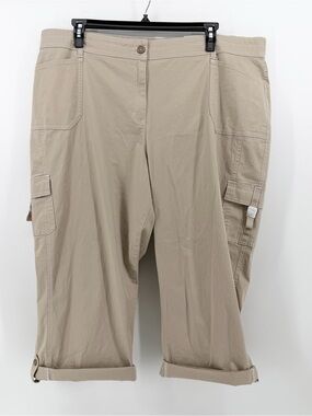 NEW Cato Plus Size 24W Stretch Waist Cargo Pants Khaki Crop High Rise Sits Waist